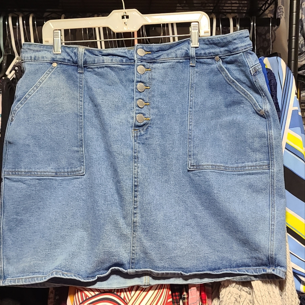 Stylish Blue Denim Skirt with Button Detail